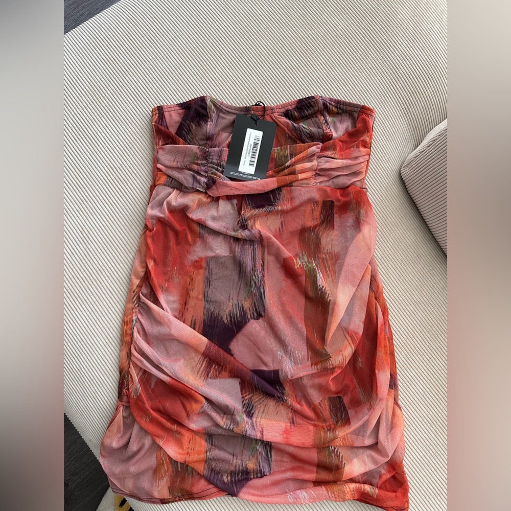 Dress - Picture 3 of 3